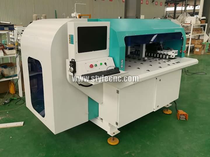全自動數(shù)控木工鉆孔開槽機
