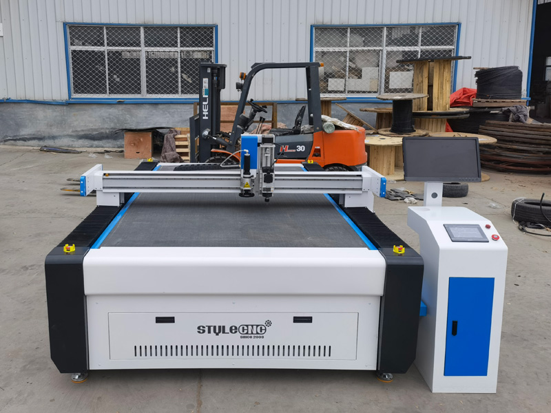 全自動數(shù)控氣動刀墊片切割機(jī)