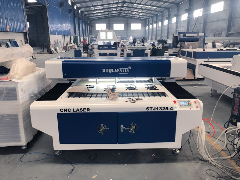 2025最暢銷(xiāo) 4x8 膠合板和中密度纖維板激光切割機(jī)