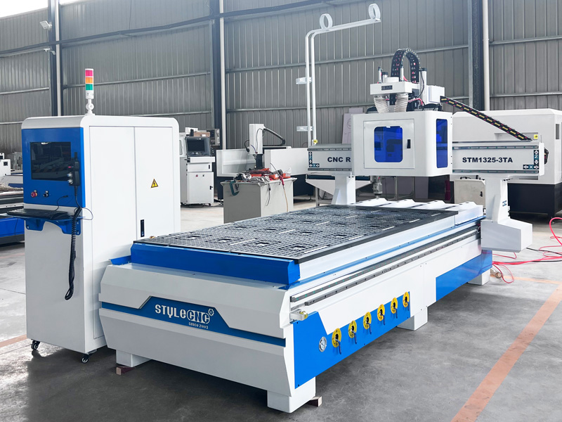 工業(yè)級 4x8數(shù)控木門機