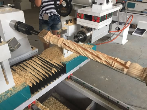 數(shù)控木工車(chē)床拉削樓梯扶手