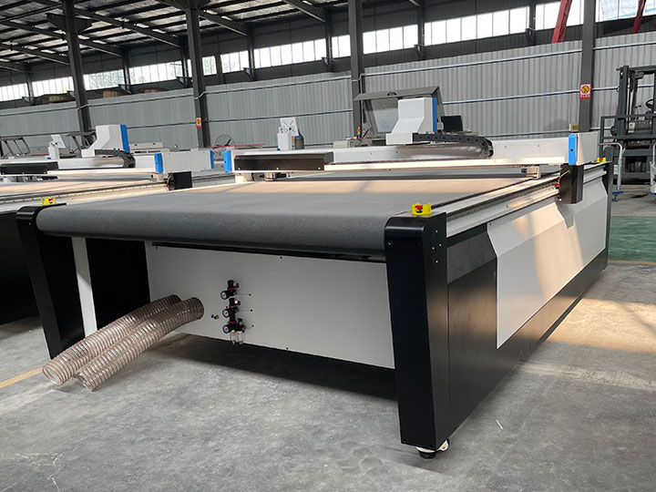 工業(yè)自動數字布料切割機出售