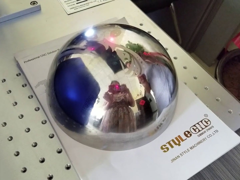 3D用于定制金屬蝕刻的激光雕刻機