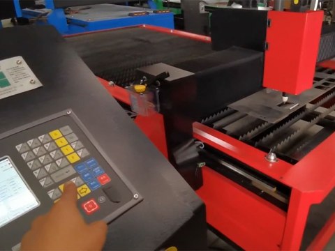 如何使用數(shù)控等離子切割機(jī)進(jìn)行鈑金加工？