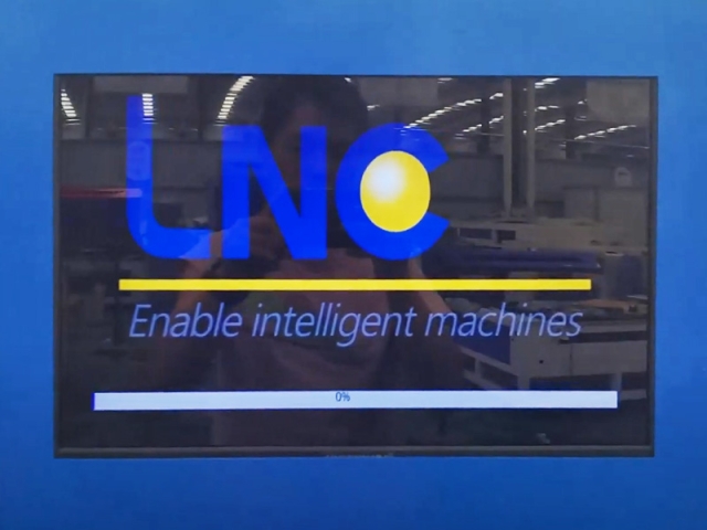 自動(dòng)換刀數(shù)控雕刻機(jī)如何使用LNC數(shù)控控制器？