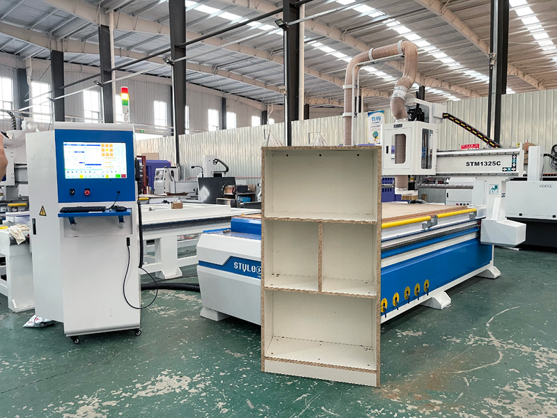 4x8用于櫥柜制作的數(shù)控木工雕刻機