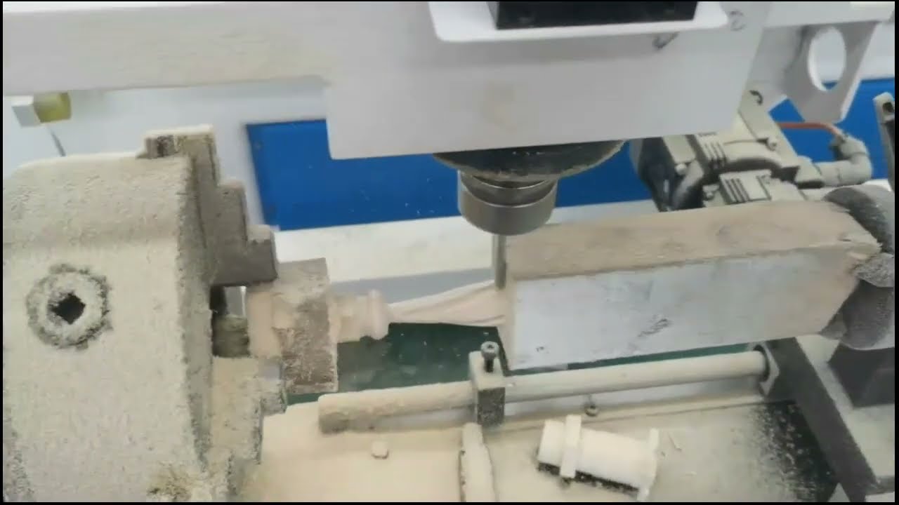 專業(yè)數控家具雕刻機