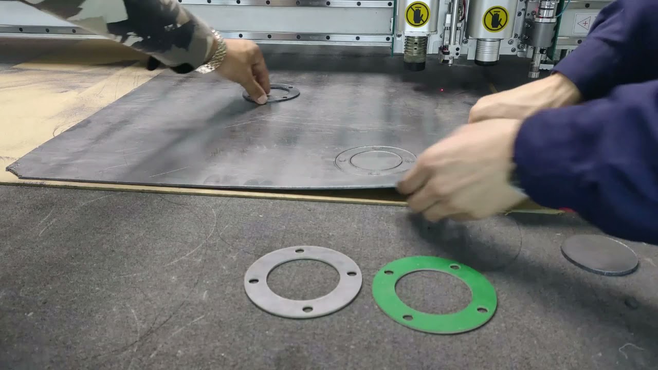 全自動數(shù)控氣動刀墊片切割機(jī)