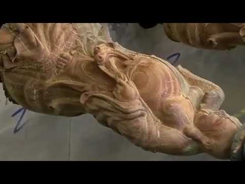 如何使用旋轉(zhuǎn)數(shù)控雕刻機(jī)進(jìn)行木工工藝品加工